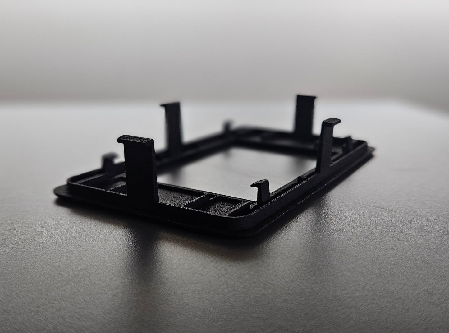 Mounting frame for 3.5" display